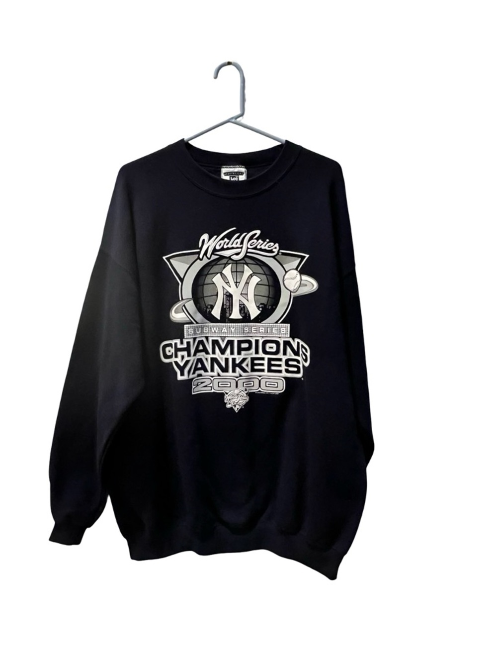 Vintage New York Yankees 2000 World Series Champions Crewneck | XL - Picture 2 of 4